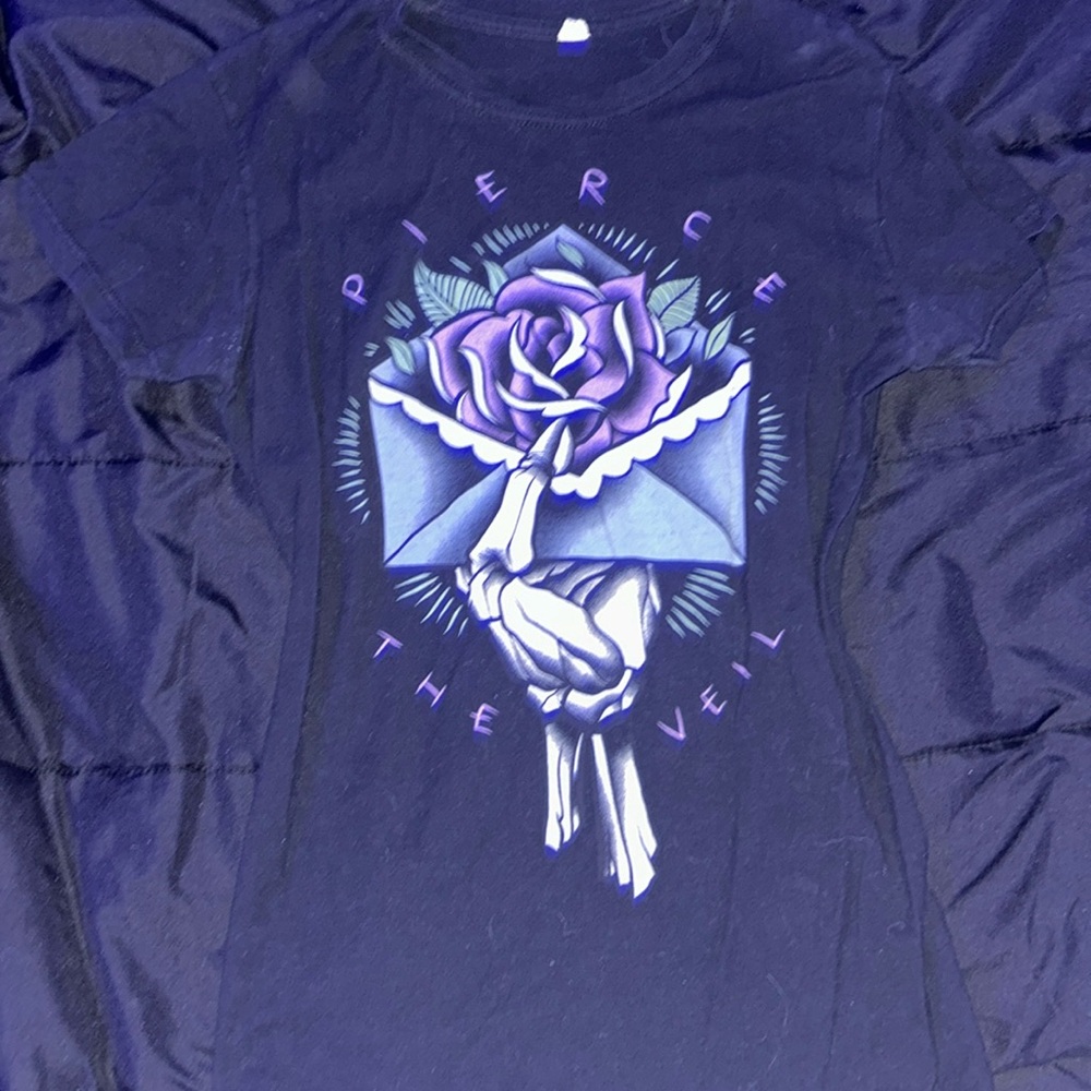 *Not Licensed* Pierce The Viel Flower Women’s band tee